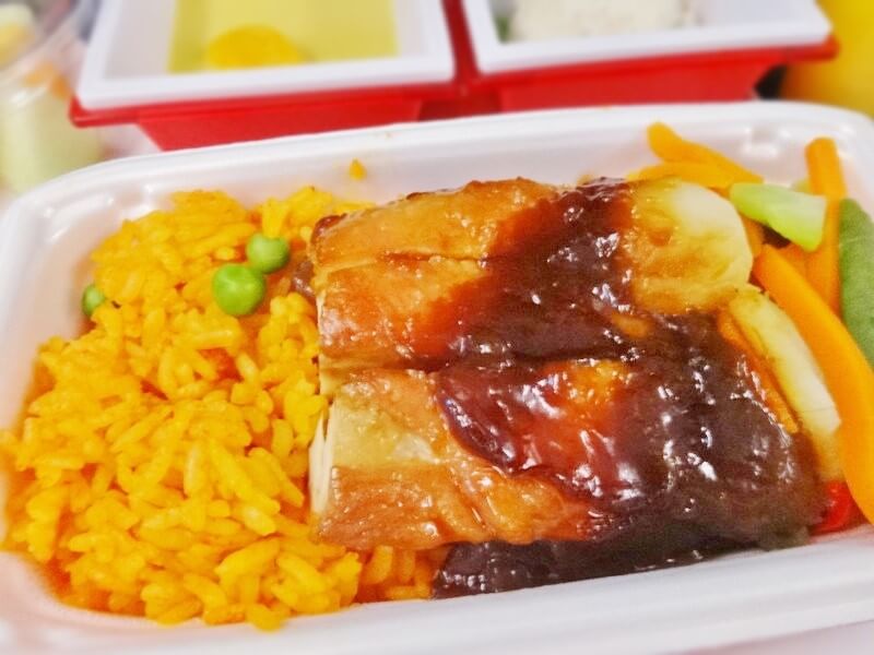 JAL942便‐機内食-照り焼きチキン